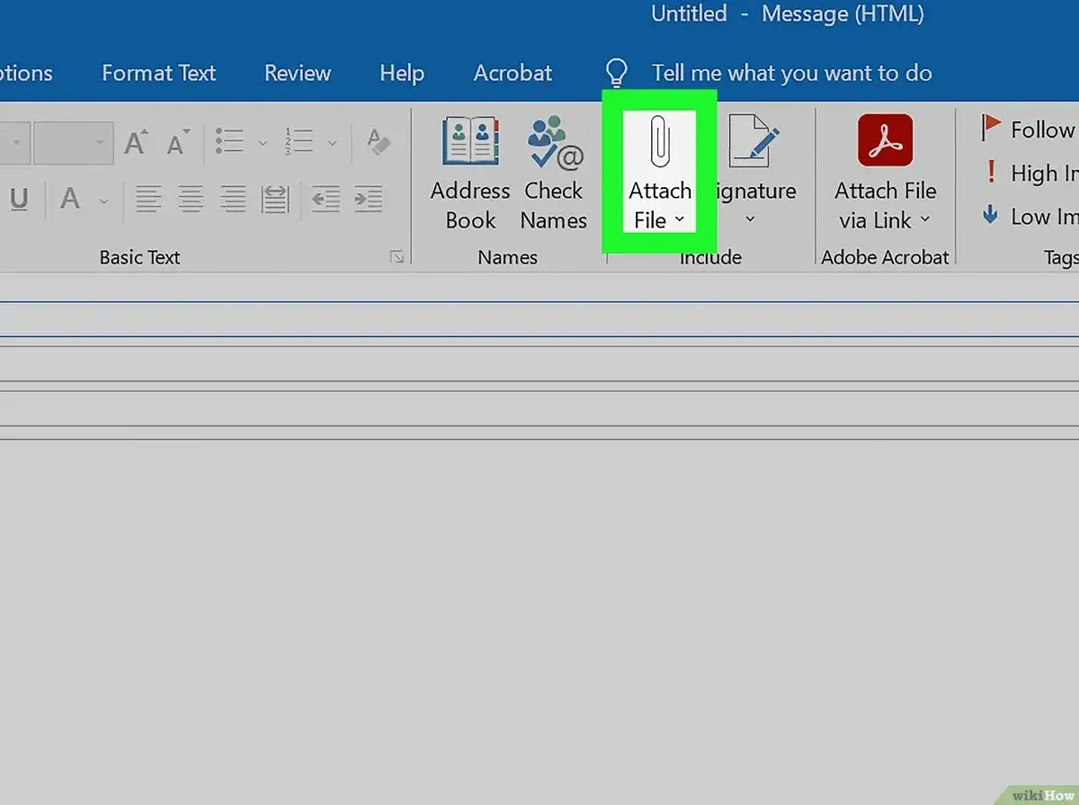 Icono de clip para adjuntar archivo en Outlook. Averigua cuántos megas se pueden enviar por Outlook.